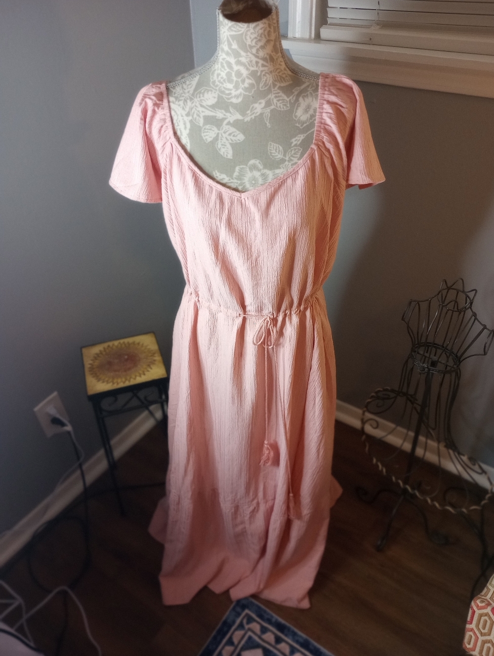 Women's Pink Drawstring Waist Maxi Dress